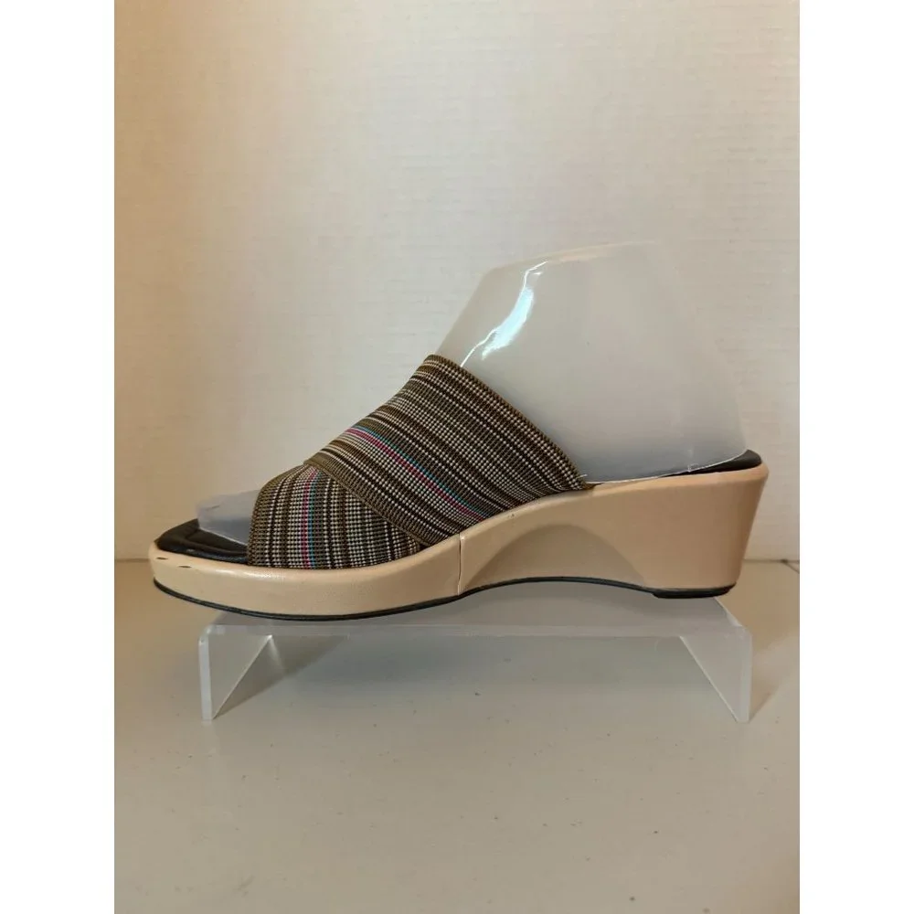 Donald Pliner‎ Wedge Slip-On Sandal Shoes Women US 7.5 Striped Comfort Spain